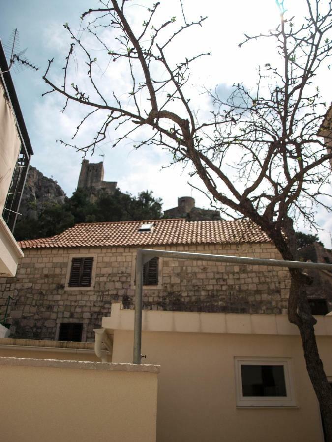 Apartmán House Nataniel In Omis Near Sea Exteriér fotografie